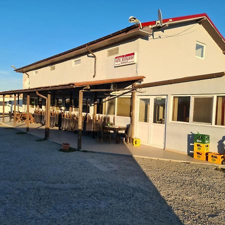 Hotel Safta Hotels Pielestii Esterno foto