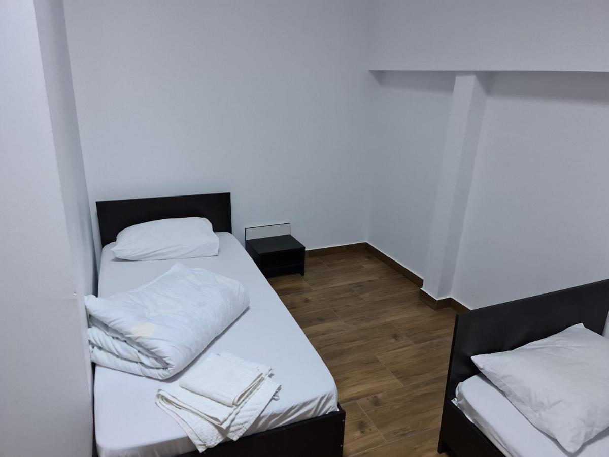 Hotel Safta Hotels Pielestii Esterno foto